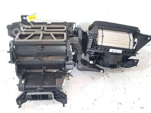Heater matrix box LAND ROVER RANGE ROVER VELAR (L560) 2.0 D240 SD4 4x4 | BP28040940M61 