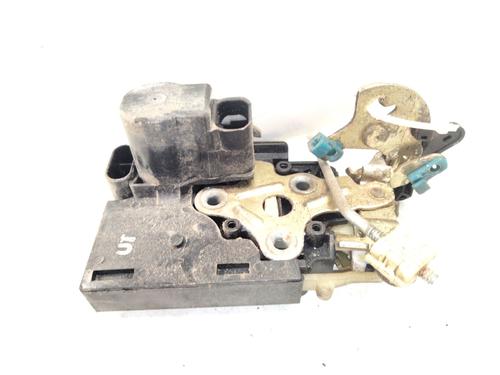 Used Rear right lock DAEWOO REZZO (U100) 2.0 (121 hp) 25227811