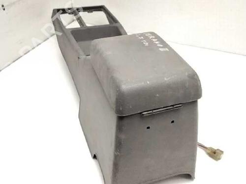 Armrest / Center console NISSAN TERRANO II (R20) 2.7 TDi 4WD | BP11818744I20 