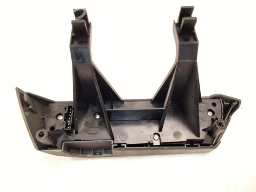 Steering wheel controls LAND ROVER FREELANDER 2 (L359) 2.2 TD4 4x4 | BP29505810E15 