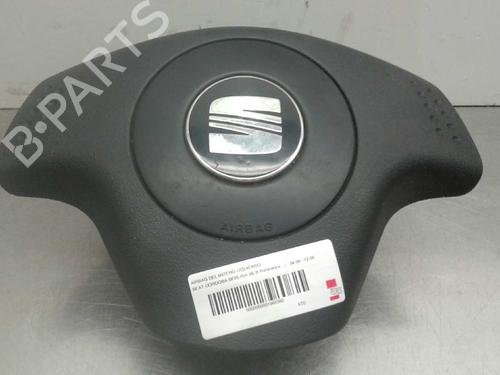 Used Driver airbag SEAT CORDOBA (6L2) [2002-2009]  4891167