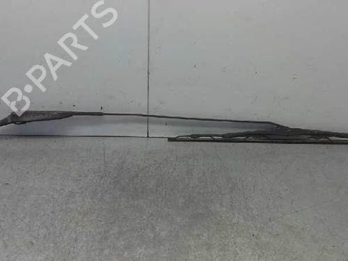 Used Front windshield wiper arm NISSAN PRIMASTAR Van (X83) [2002-2025]  3468323