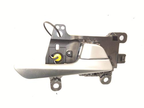 Used Front right interior door handle Front right interior door handle 22737961 22737961