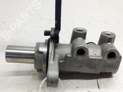 Used Brake master cylinder Brake master cylinder 29204958 29204958