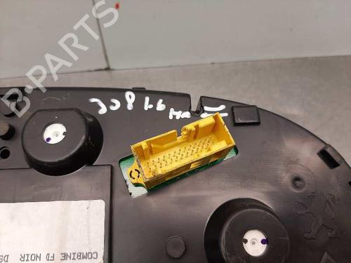 Instrument cluster PEUGEOT 308 I (4A_, 4C_) 1.6 HDi | BP643812C47 