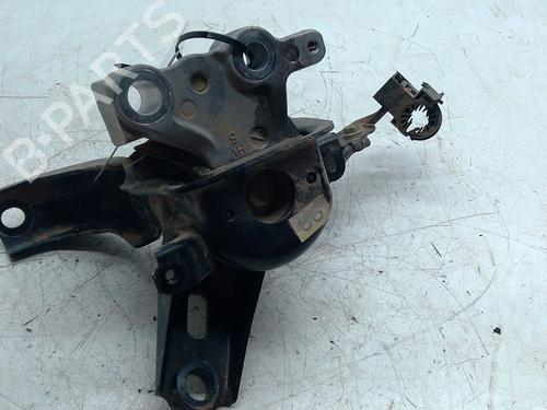Used Engine mount TOYOTA AURIS (_E15_) 1.8 Hybrid (ZWE150_, ZWE150R) (136 hp) 31214602