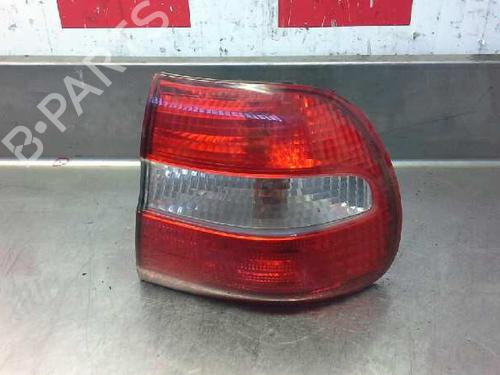 Højre baglygte Højre baglygte VOLVO V40 Estate (645) [1995-2004] 36700699 36700699