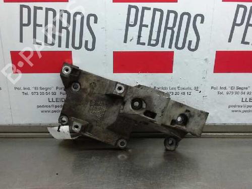Support SKODA FABIA I Combi (6Y5)  038903143R