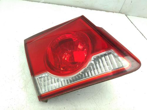 left-tailgate-light-chevrolet-cruze-j300-2009-39068626 main image