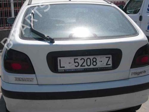 Engine control unit (ECU) RENAULT MEGANE I (BA0/1_)  | BP151584M57 