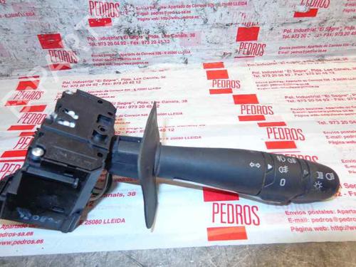 Used Headlight switch RENAULT CLIO II (BB_, CB_) 1.5 dCi (B/CB08) (82 hp) 1359382