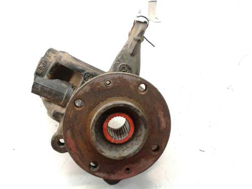 Used Left front steering knuckle PEUGEOT 2008 I (CU_) [2013-2025]  17110315