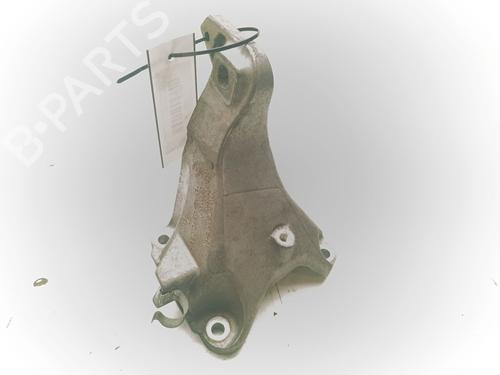 Used Engine mount BMW 3 (E46) 320 d (150 hp) 19398306
