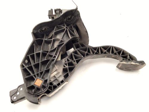 Used Clutch pedal Clutch pedal 25229573 25229573