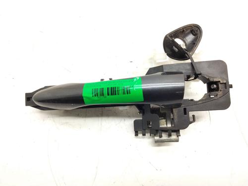 Used Front left exterior door handle KIA SPORTAGE III (SL) 1.7 CRDi (116 hp) 15256752