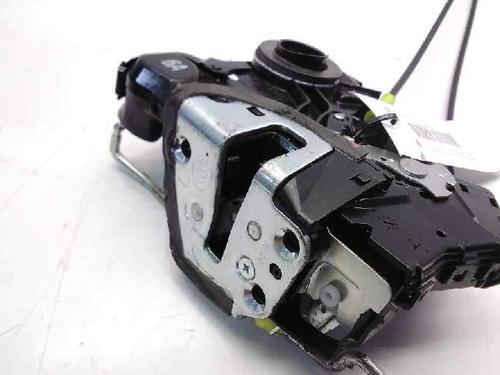 front-left-lock-toyota-auris-_e18_-6904002210-2012-2013-2014-2015-2016-2017-2018-9758760 main image