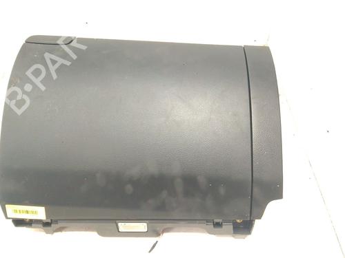 Boîte à gants SKODA SUPERB III (3V3) 2.0 TDI (150 hp) 31312987