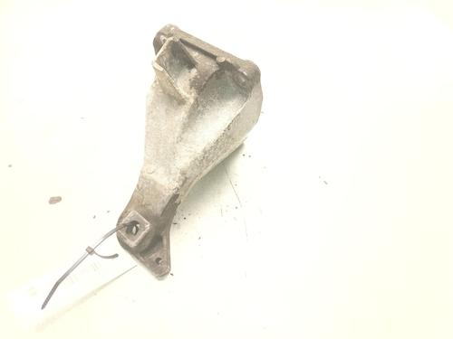 Used Engine mount BMW 1 (E81) 120 d (177 hp) 23210667