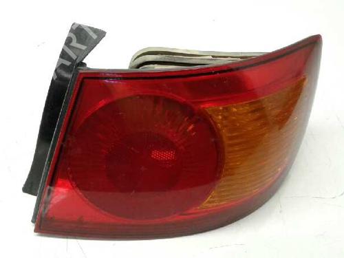 Used Right taillight HYUNDAI ELANTRA III Saloon (XD) 2.0 CRDi (113 hp) 8068379