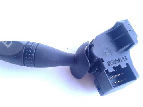 Used Steering column stalk FORD MONDEO III Saloon (B4Y) [2000-2007]  17752825