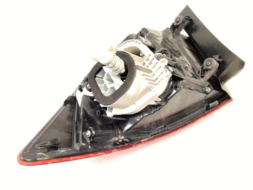 Left taillight SKODA KAROQ (NU7, ND7) 1.5 TSI | BP30460746C34 - Image 4