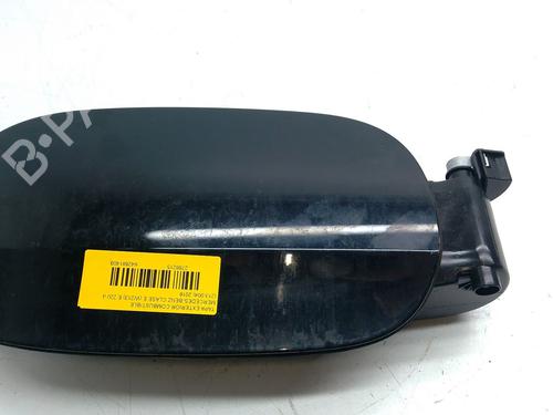 Tapa exterior combustible Tapa exterior combustible MERCEDES-BENZ E-CLASS (W213) E 220 d (213.004) (194 hp) 37192331 37192331