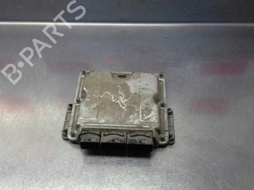 Used Engine control unit (ECU) RENAULT LAGUNA II (BG0/1_) [2001-2007]  150939