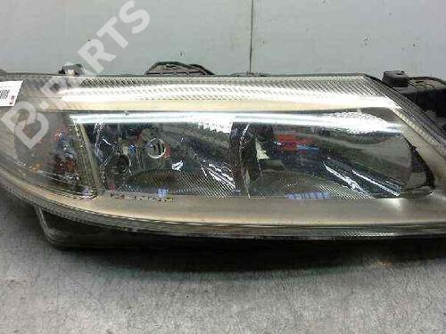 Used Right headlight RENAULT LAGUNA II (BG0/1_) [2001-2007]  205938