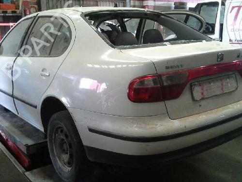 Left taillight SEAT TOLEDO II (1M2)  | BP309464C34 