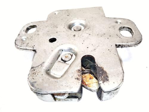 Used Tailgate lock Tailgate lock LADA NIVA Closed Off-Road Vehicle (2121, 2131) 1700 i 4x4 (21213, 21214) (83 hp) 32189185 32189185