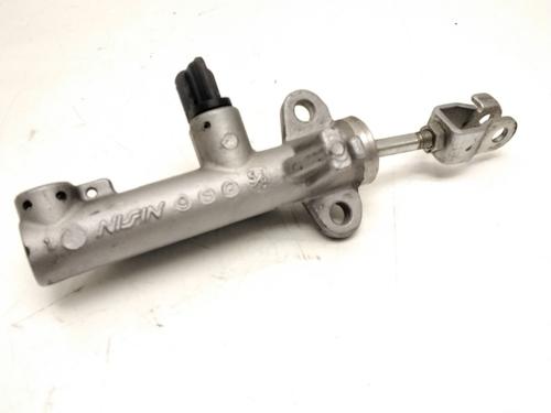 Used Clutch slave cylinder HONDA CR-V III (RE_) 2.4 i-VTEC 4WD (RE7) (166 hp) 25226835