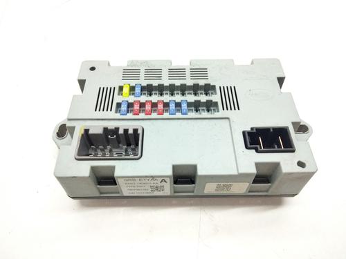Used Fuse box LAND ROVER DISCOVERY V (L462) [2016-2025]  17726543