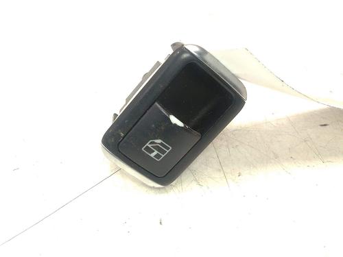 Used Right front window switch Right front window switch 39170212 39170212