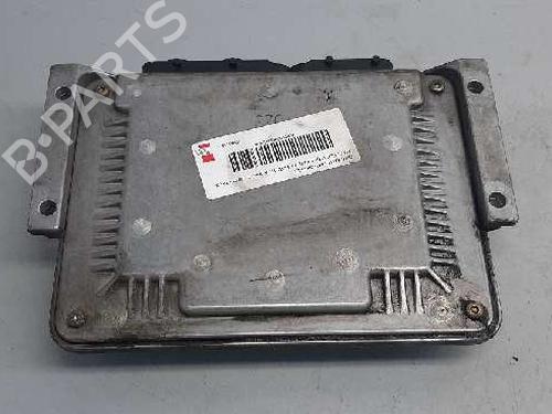 Calculateur moteur (ecu) FIAT STILO (192_) 1.9 JTD (192_XE1A) | BP11602285M57 