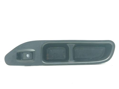 right-front-window-switch-fiat-tipo-hatchback-356_-357_-2016-37239505 main image