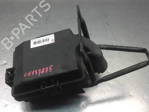 Used Fuse box Fuse box 4589775 4589775