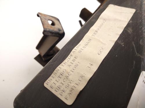 Used Air filter box Air filter box NISSAN TERRANO II (R20) [1992-2007] 13369571 13369571