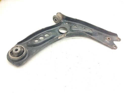 Used Left front suspension arm VW GOLF VII (5G1, BQ1, BE1, BE2) [2012-2021]  16151129