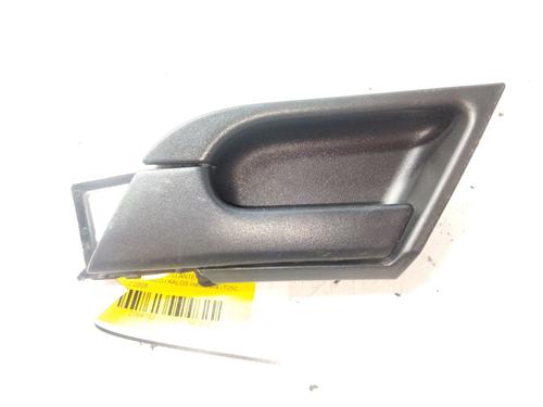 Venstre fortil invendig håndtag Venstre fortil invendig håndtag CHEVROLET AVEO / KALOS Hatchback (T250, T255) 1.2 (84 hp) 36435482 36435482