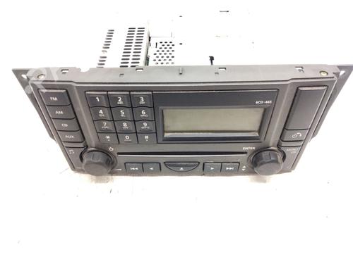 Used Radio LAND ROVER DISCOVERY III (L319) 2.7 TD 4x4 (190 hp) 21841444