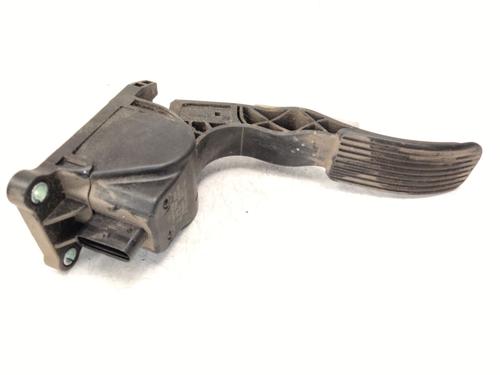Used Pedal VW CRAFTER 30-50 Van (2E_) [2006-2016]  31680077