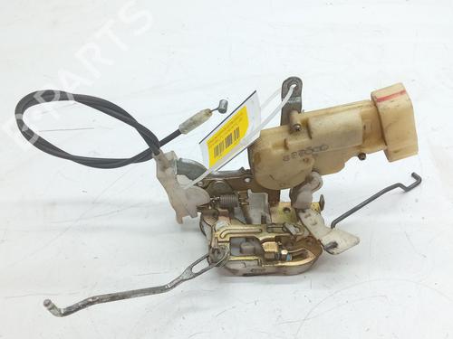 Used Front right lock TOYOTA YARIS (_P1_) 1.4 D-4D (NLP10_, NLP10R) (75 hp) 28073722