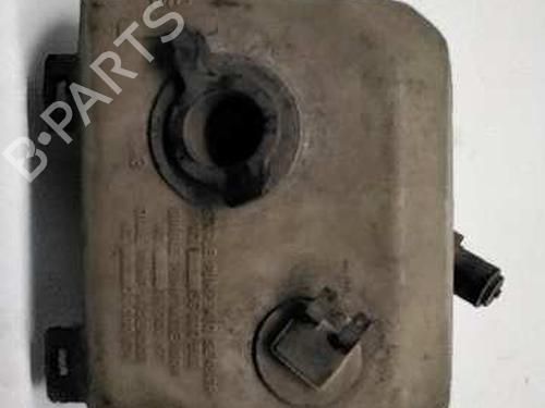 Used Windscreen washer tank JEEP GRAND CHEROKEE I (ZJ, ZG) [1991-1999]  7423370