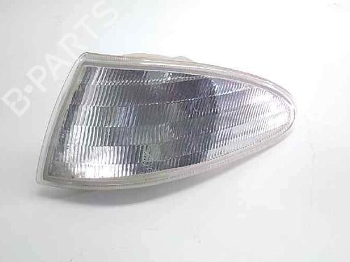 Used Left front indicator Left front indicator FORD MONDEO I (GBP) [1993-1996] 10663138 10663138