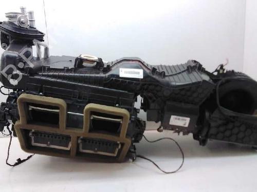 Used Heater matrix box BMW 1 (F20) 114 i (102 hp) 14318185