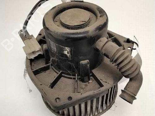 Used Heater blower motor NISSAN PRIMERA Hatchback (P10) 2.0 D (75 hp) 12130551