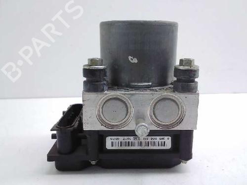 Used Control unit NISSAN ALMERA TINO (V10) [1998-2006]  9554138