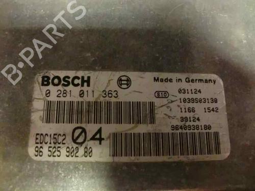 Engine control unit (ECU) CITROËN C8 (EA_, EB_) 2.2 HDi | BP185640M57 