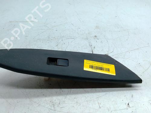 Høyre bak elrute bryter MAZDA 3 Saloon (BL) [2008-2014]  29371557