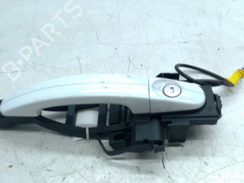 Venstre foran utvendig håndtak FORD KUGA II (DM2) 2.0 TDCi (120 hp) 30787444